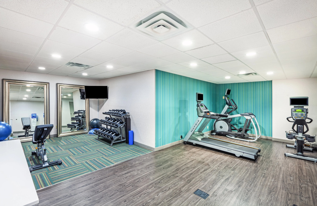 Holiday Inn Express & Suites Baton Rouge East by IHG