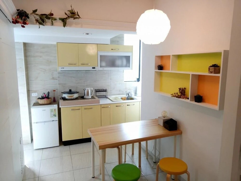 Meet travelers Guest House