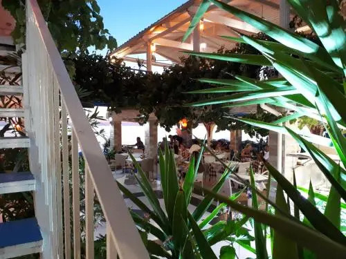 Romantic Palace Beach Apartments