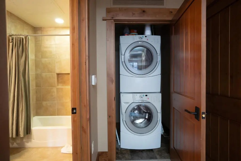 Luxury 2 BD in the Heart of the Village at Northstar! - Catamount 206