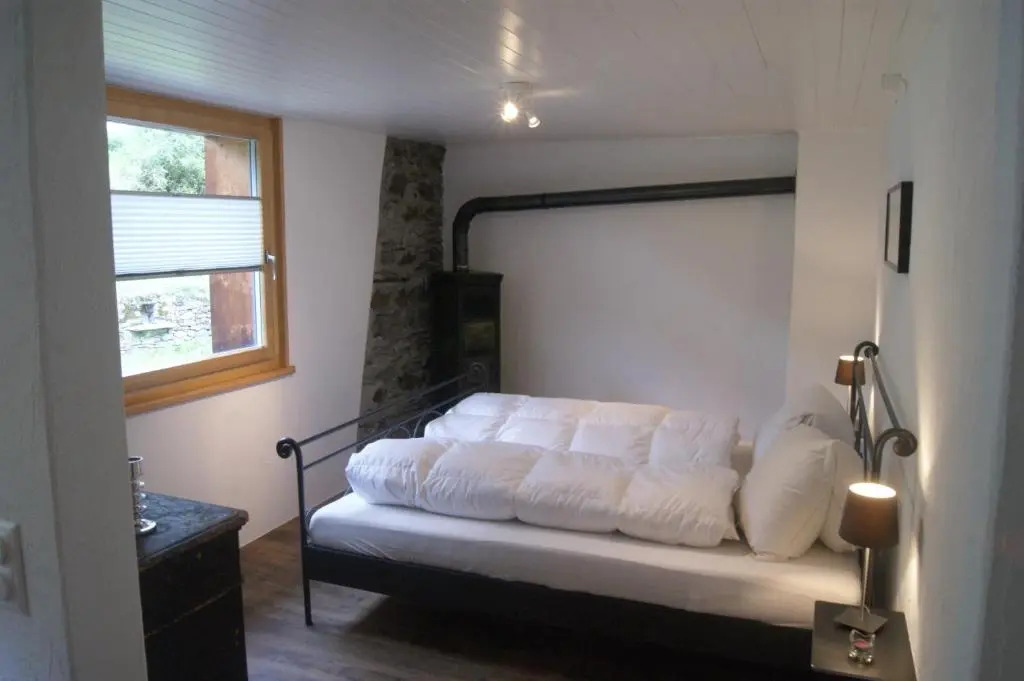 Romantic standalone 5 room cottage in Valposchiavo