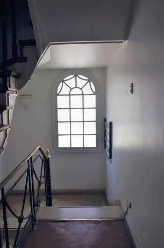 Yogi Hostel