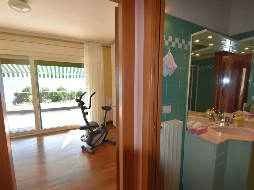 Apartment in Verbania Near Lake and Islands