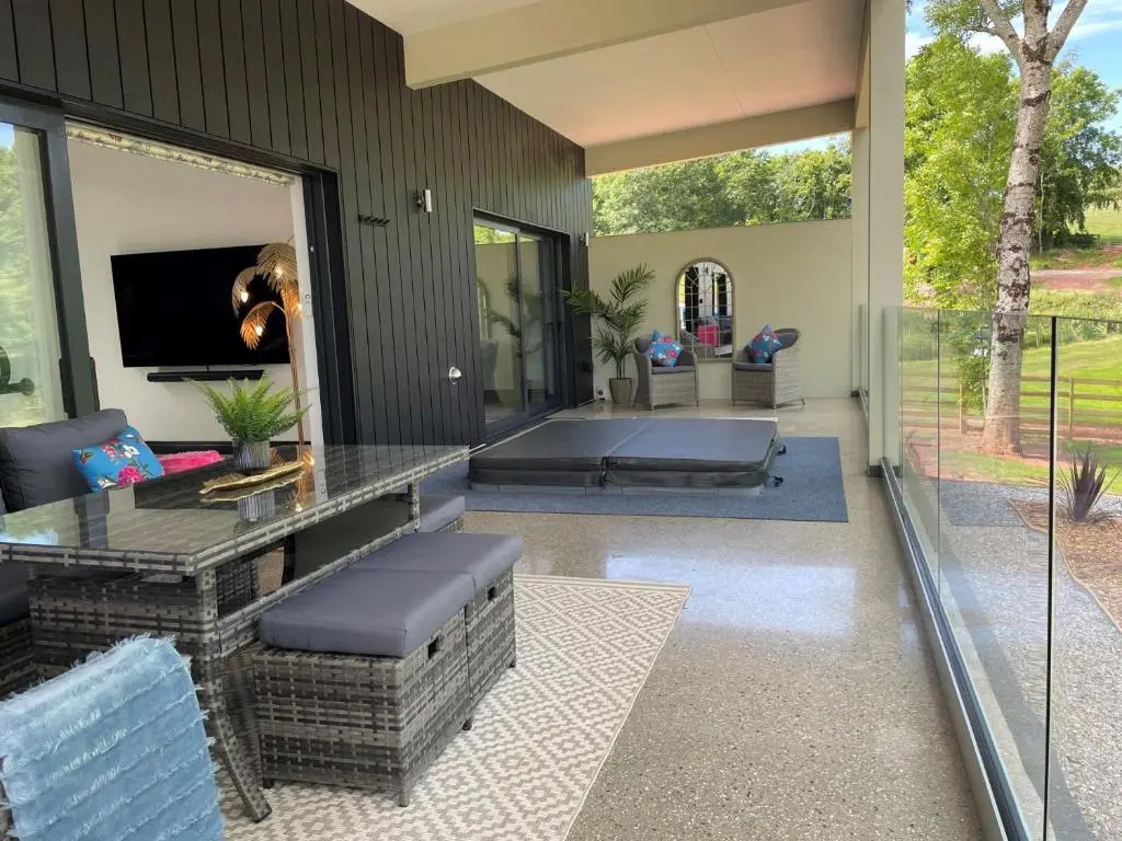 South View Lodges