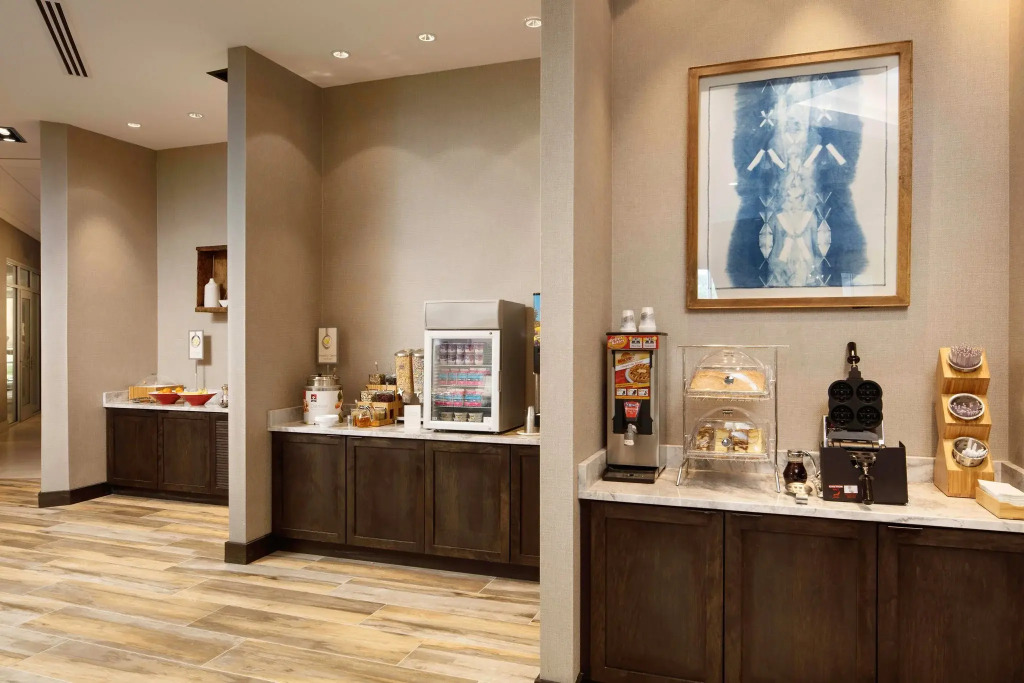 Towneplace Suites By Marriott Louisville Northeast