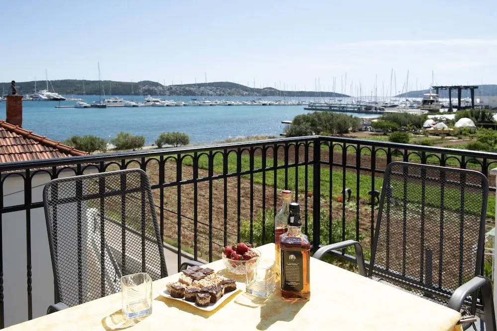 Apartments Roza