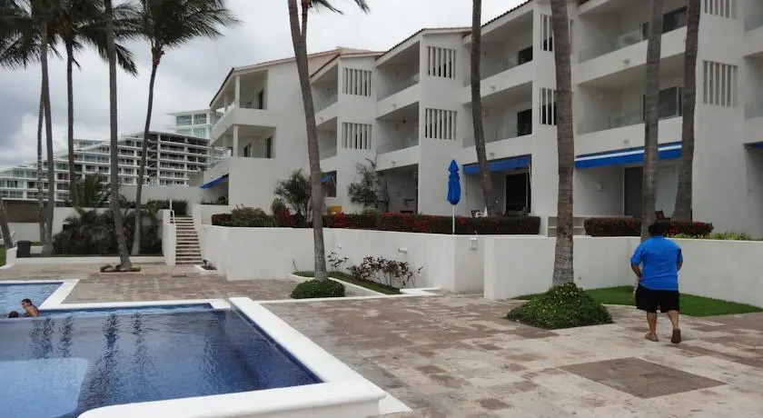 Casas Cocoteros 1