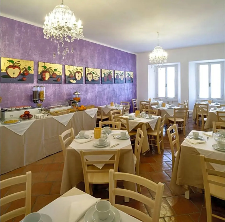 Hotel Porta Marmorea
