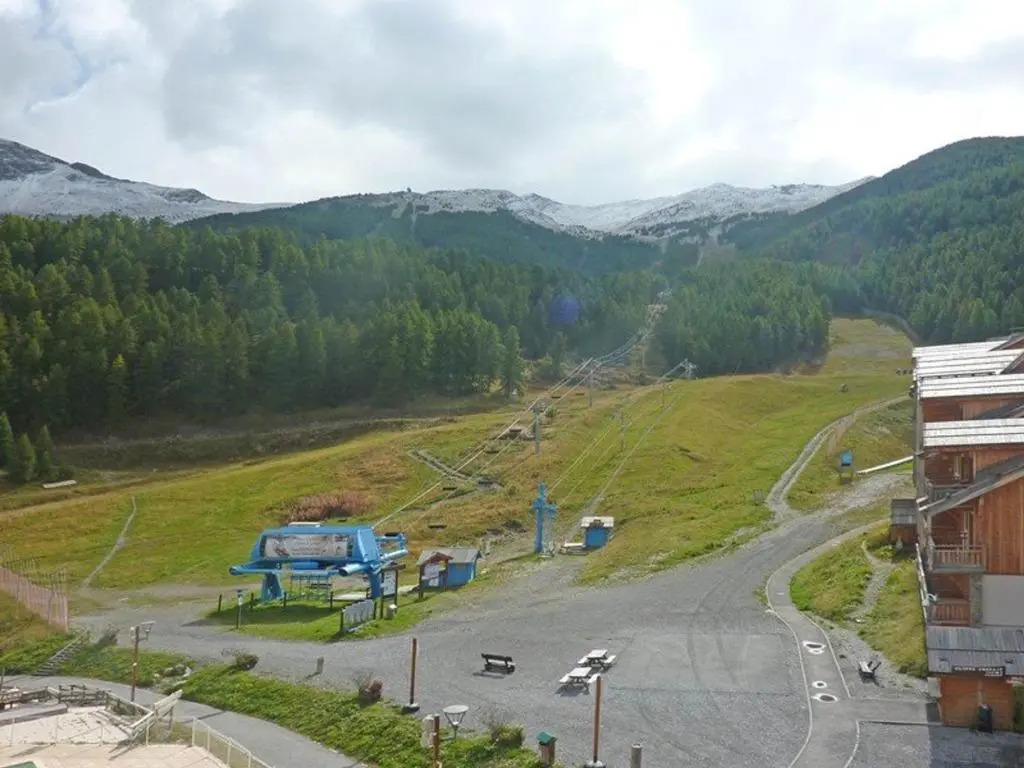 Duplex standing 2 ch + coin montagne, au pied des pistes, 9 pers, animaux admis - FR-1-322-239
