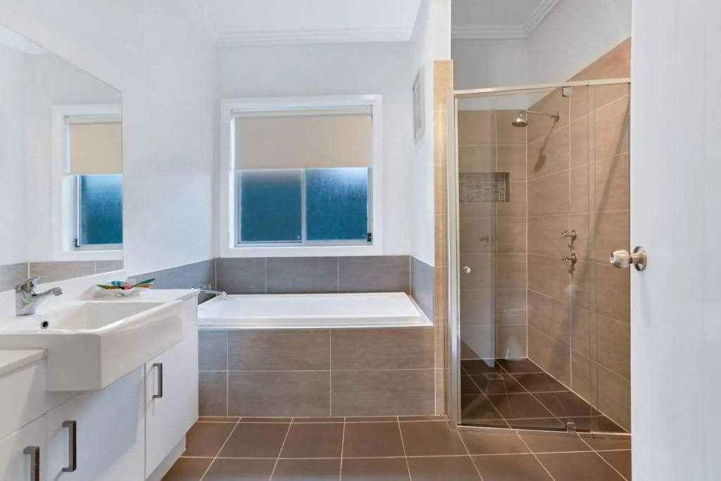 Luxury Spacious Entertaining Areas and Close to Hyams Beach