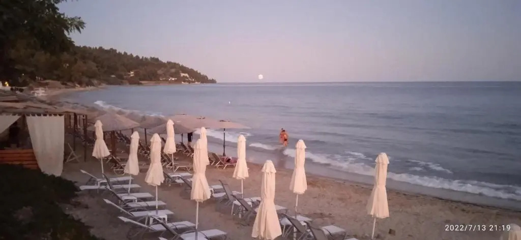 lemonishouse by the sea 2