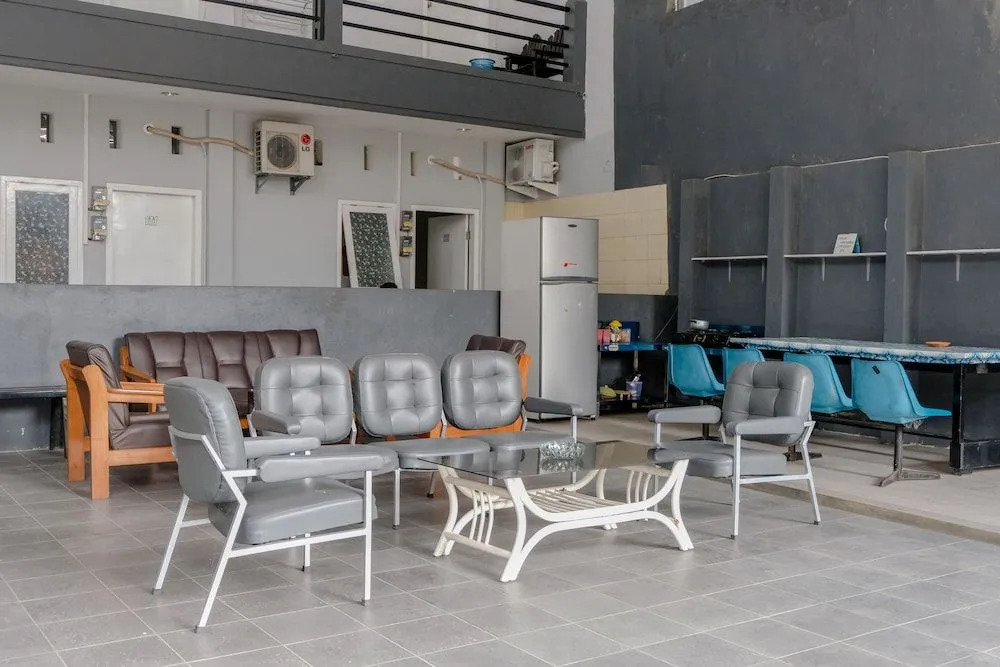 Oyo 1176 J3 Residence Syariah