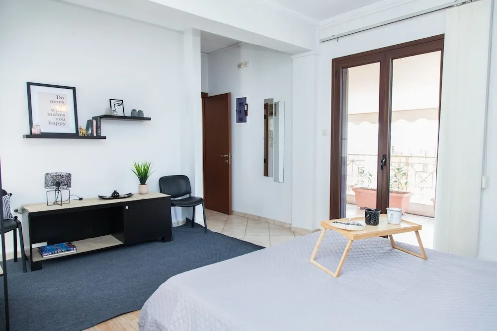 Gorgeous apartment in Piraeus