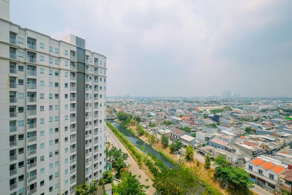 New Furnished with Cozy Stay @ Studio Mustika Golf Residence Apartment