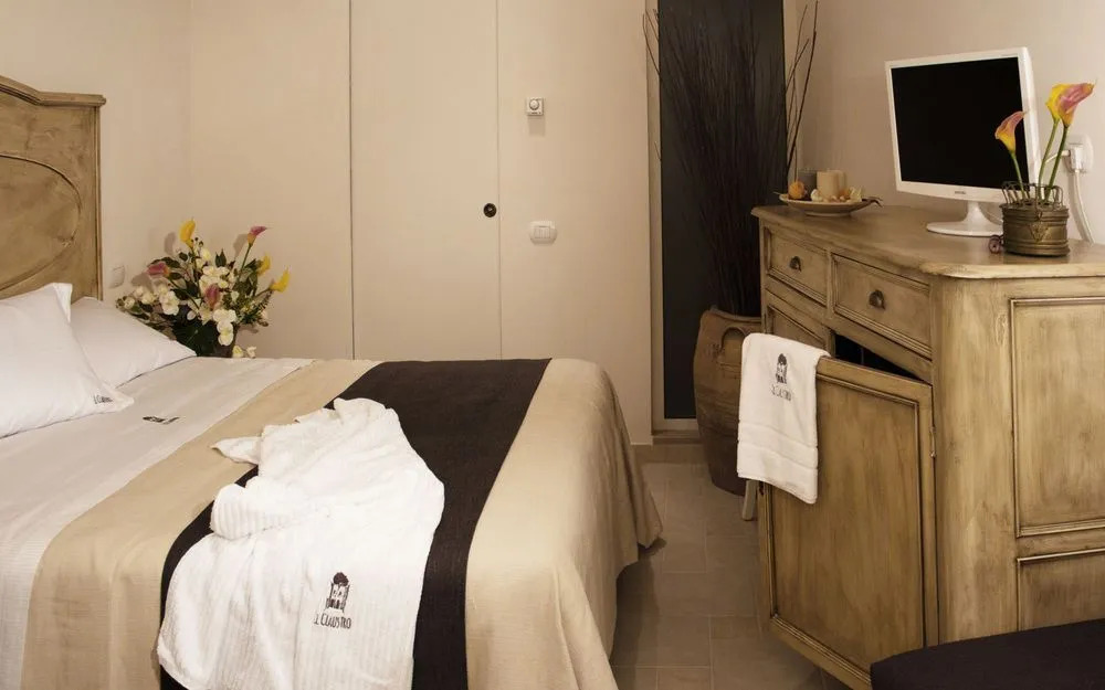 Il Claustro - Bed and breakfast