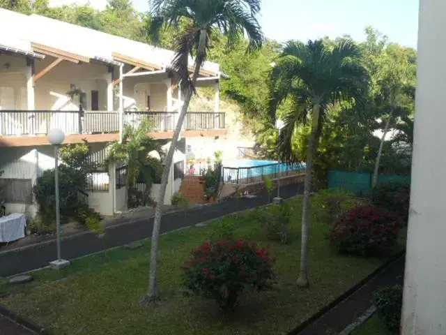 Studio dans résidence privée avec piscine