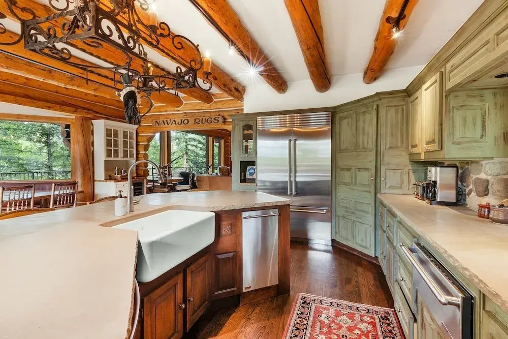 Wildwood Ridge 5 Bedroom Home