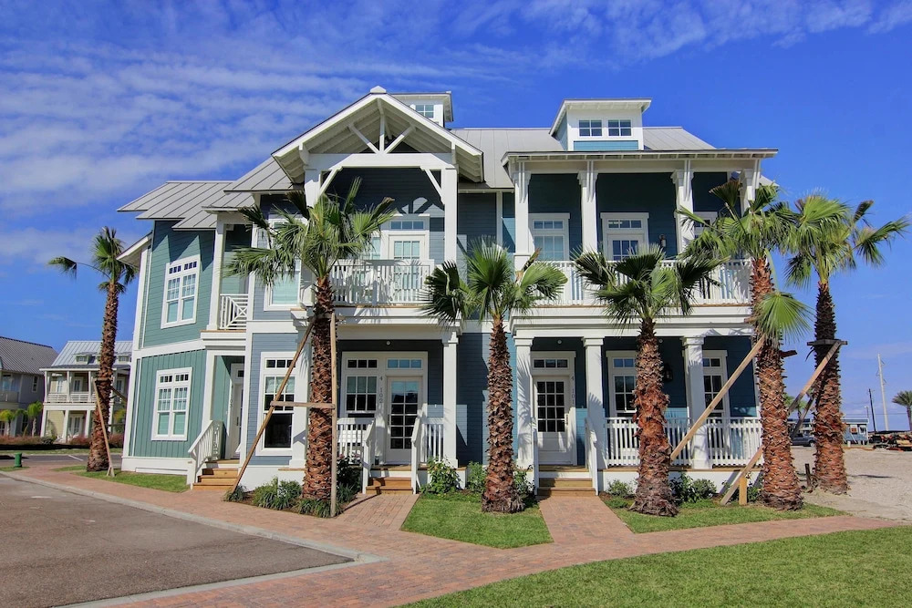 Cinnamon Shore- Island Time TC 4102