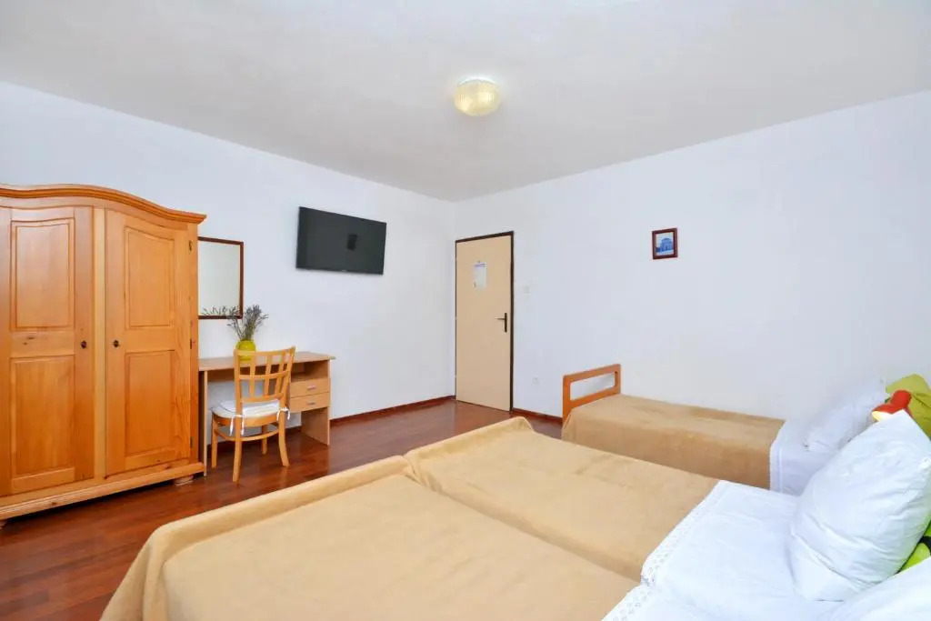 Apartments Franjić