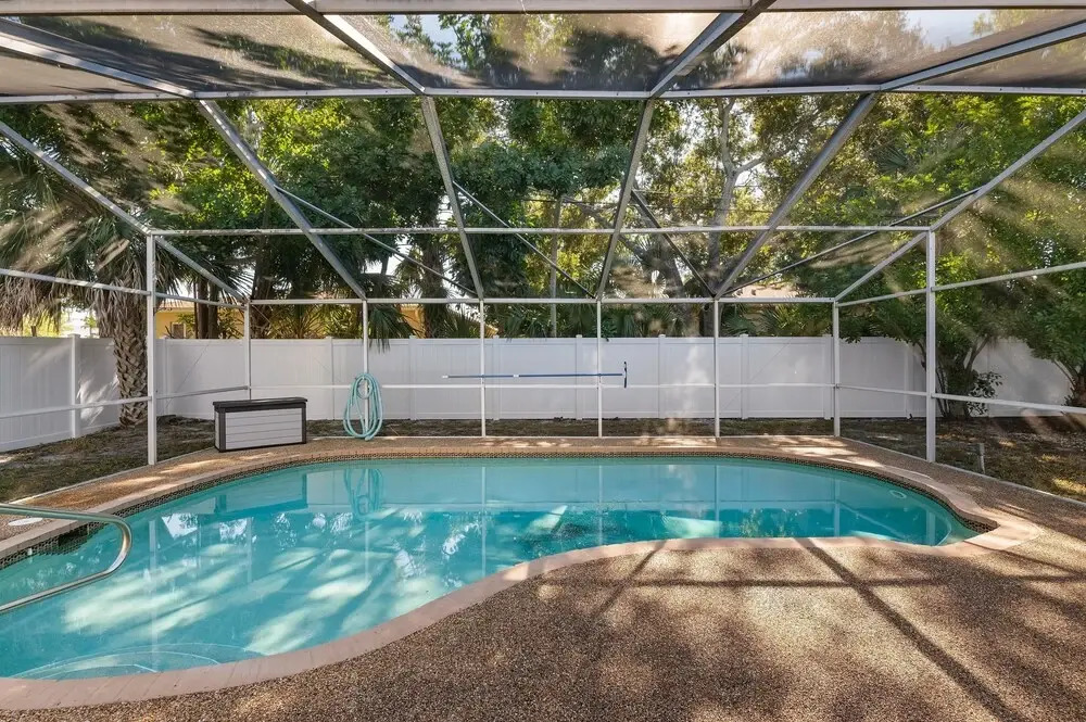 3 Bedroom Pool Home Less Than 5 Miles to Beaches 3 Home by Redawning
