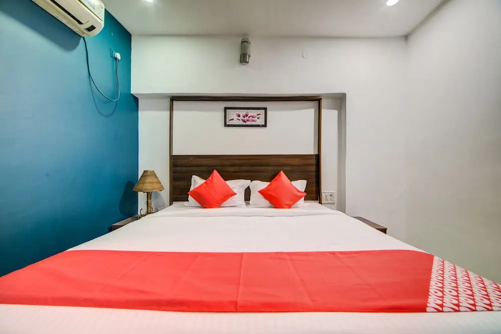 OYO 4025 Hotel Meredian Orchid