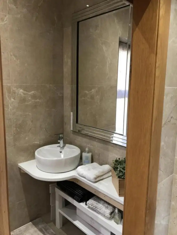Luxurious Studio Apartment in Fahan, Co Donegal