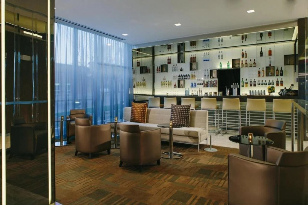 AC Hotel Kansas City Plaza