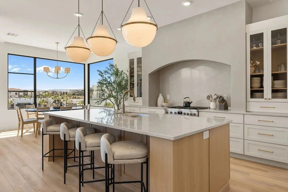 Barefoot Beach House B + C 6 Bedroom Home