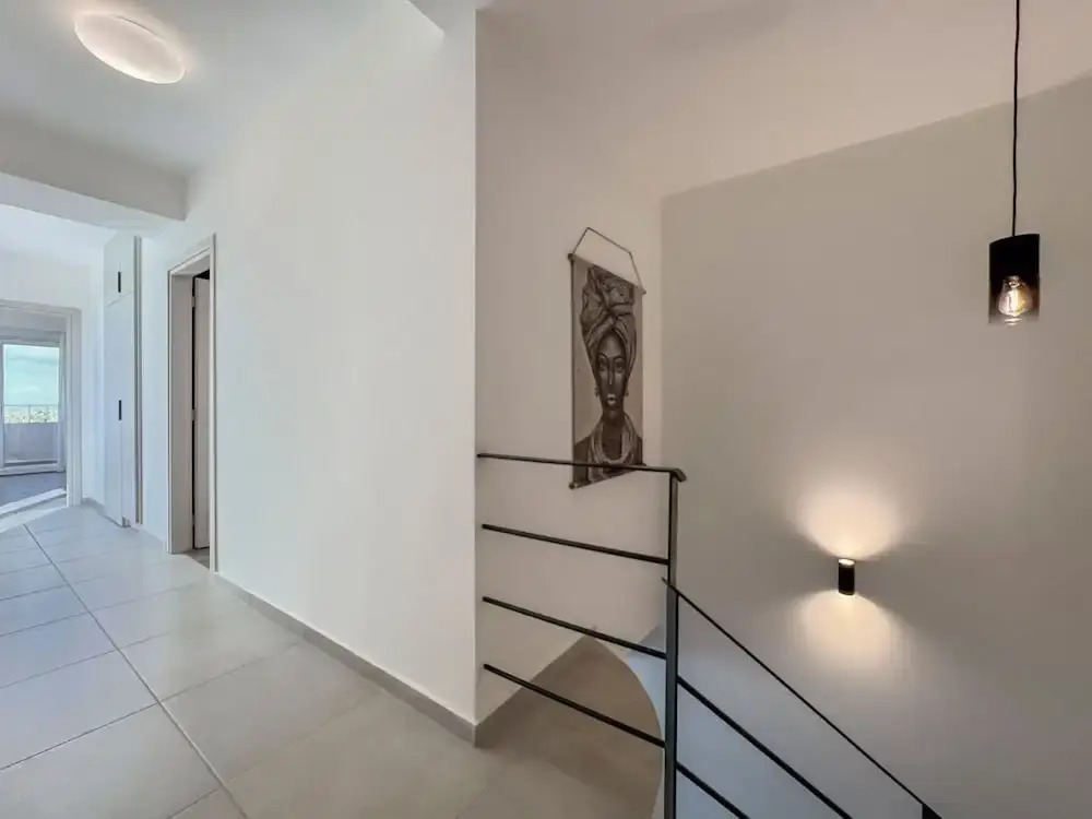 AeNaos Luxury Villa