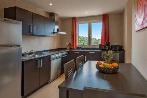 Residence Club - Detached Homes