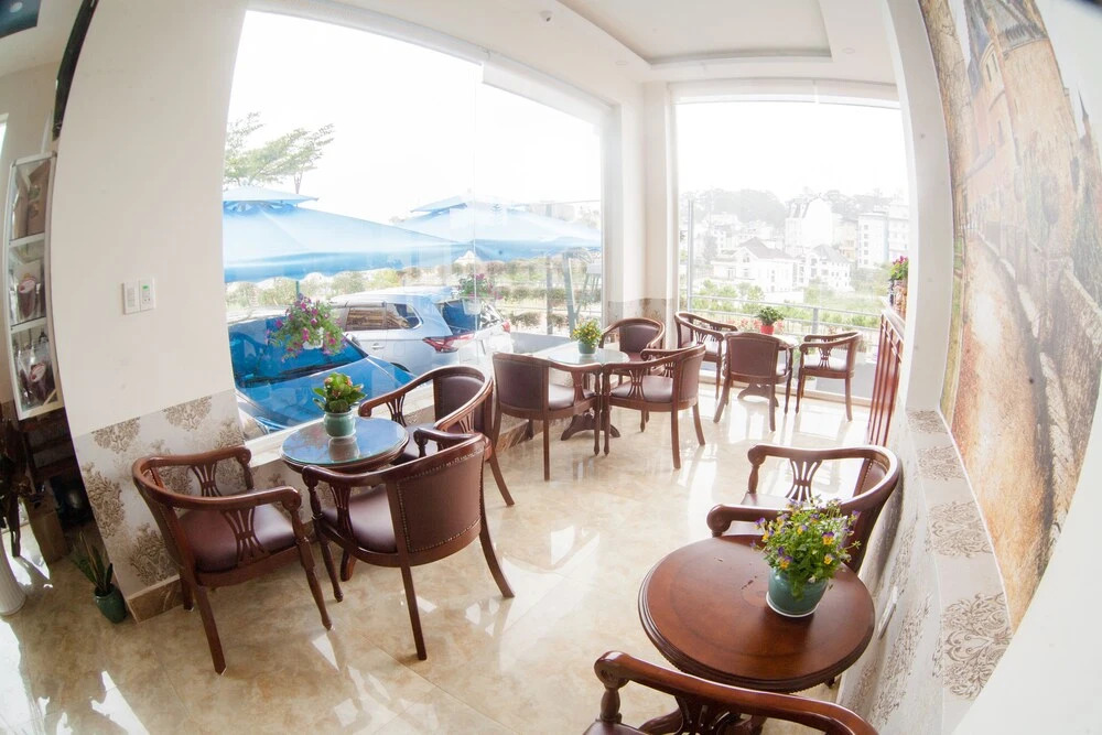 Lien Huong 2 Hotel