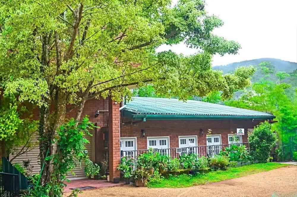 Aayu Hanthana Boutique Hotel