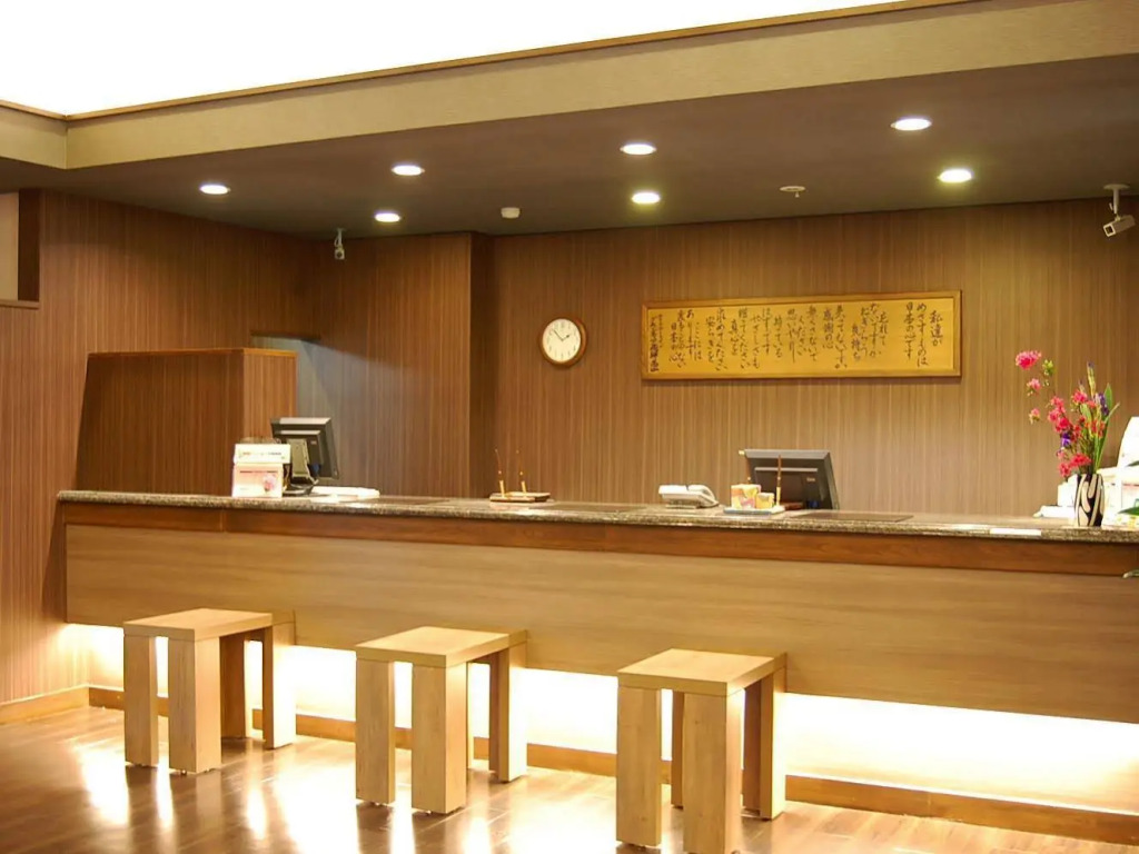 Route Inn Grantia Hidatakayama Wakura no yado