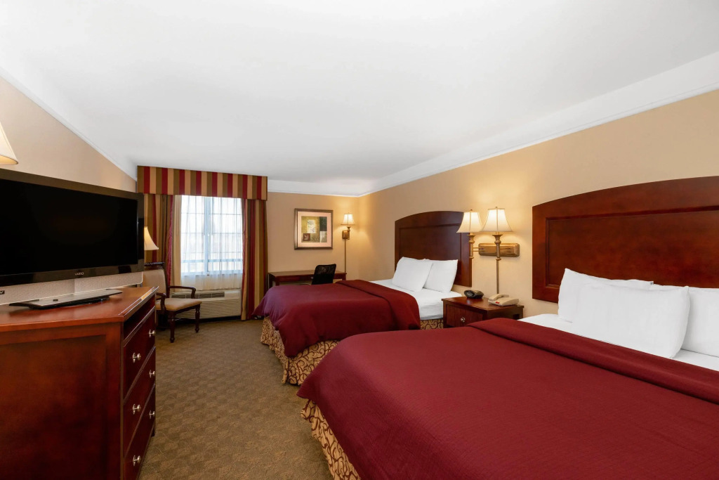 La Quinta by Wyndham Dodge City