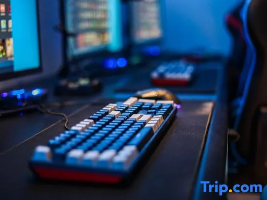 Ye And Chen E-sports Movie Hotel (Shijiazhuang Xinshizhong Road Store)