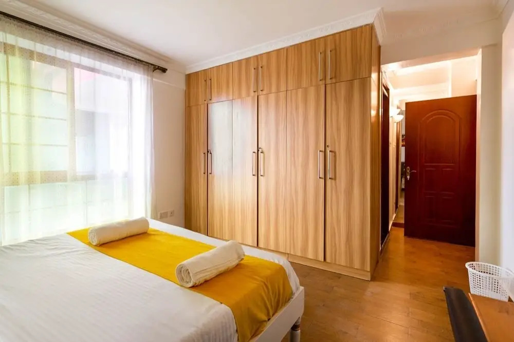 Skyline Apartment 3 Bedroom with SQ-801