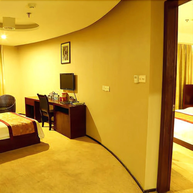 Chaoyue Business Hotel