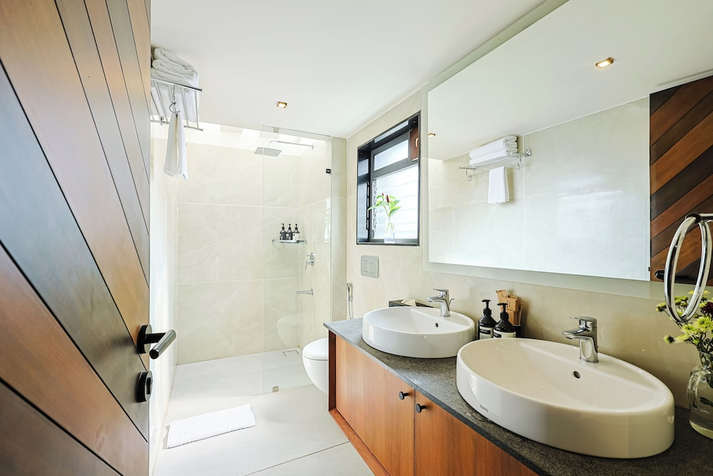 ELIVAAS 3 BHK With Private Pool and Gazebo | Terraces Villa Luxe