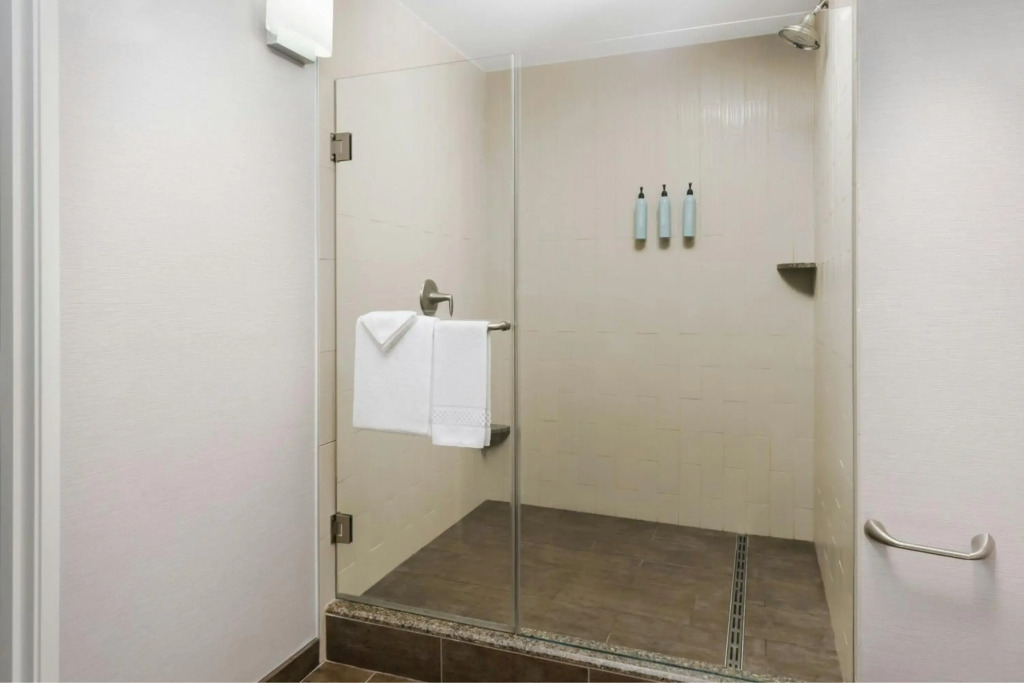 Courtyard by Marriott Los Angeles Woodland Hills