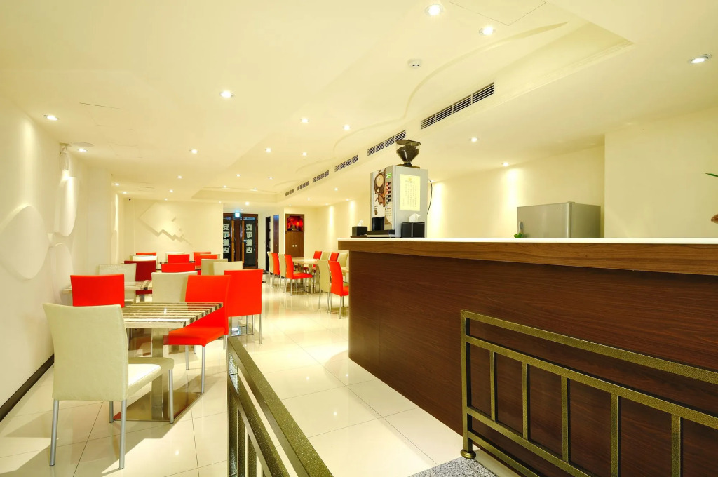 Bravo Hotel