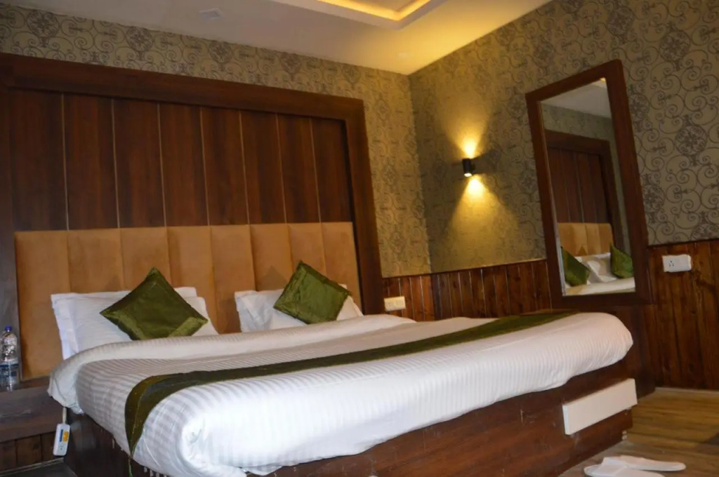 Hotel Outlook - Pahalgam