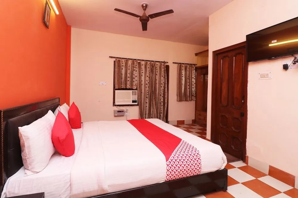Oyo 24020 Megha Yatri Niwas