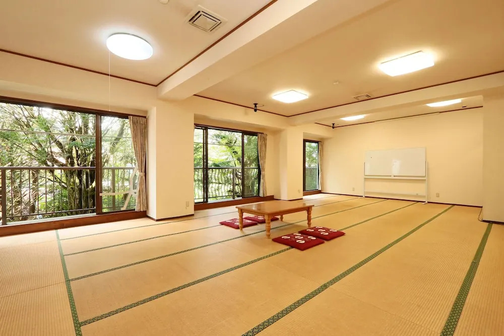 New Fukujuso