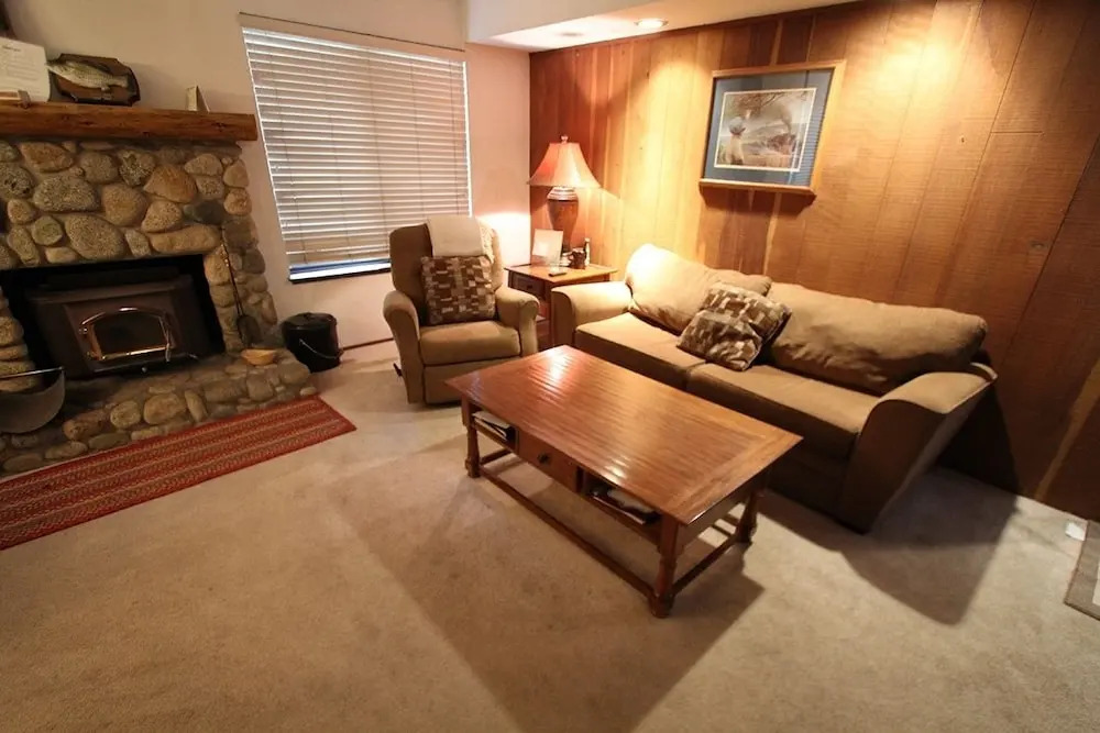 Horizons 4 159 2 Bedrooms 2 Bathrooms Condo