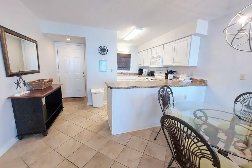Seaside Beach & Raquet Club 3104 2 Bedroom Condo by Redawning