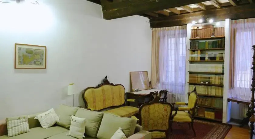Palazzo Delle Maschere Nel Cuore Di Roma
