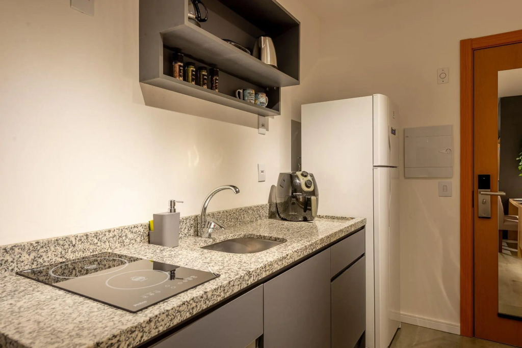 LIV - Apartment 811