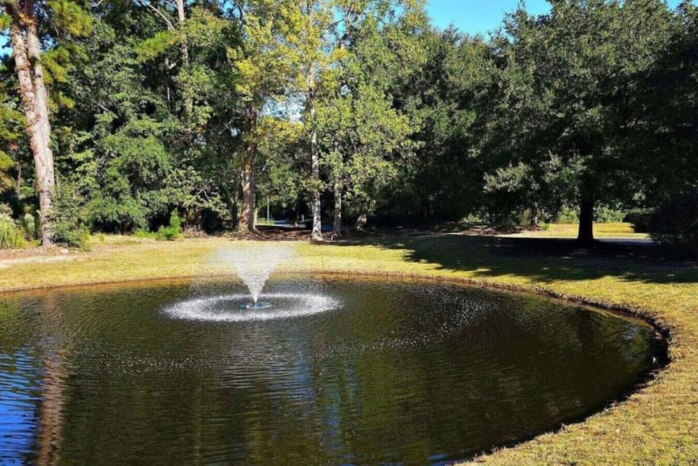 Hidden Haven by WT Golf Peaceful 2BR Condo