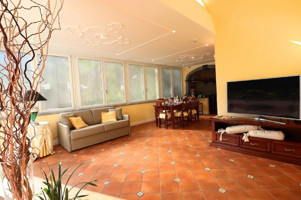 De Vivo Realty - Ilary House Positano