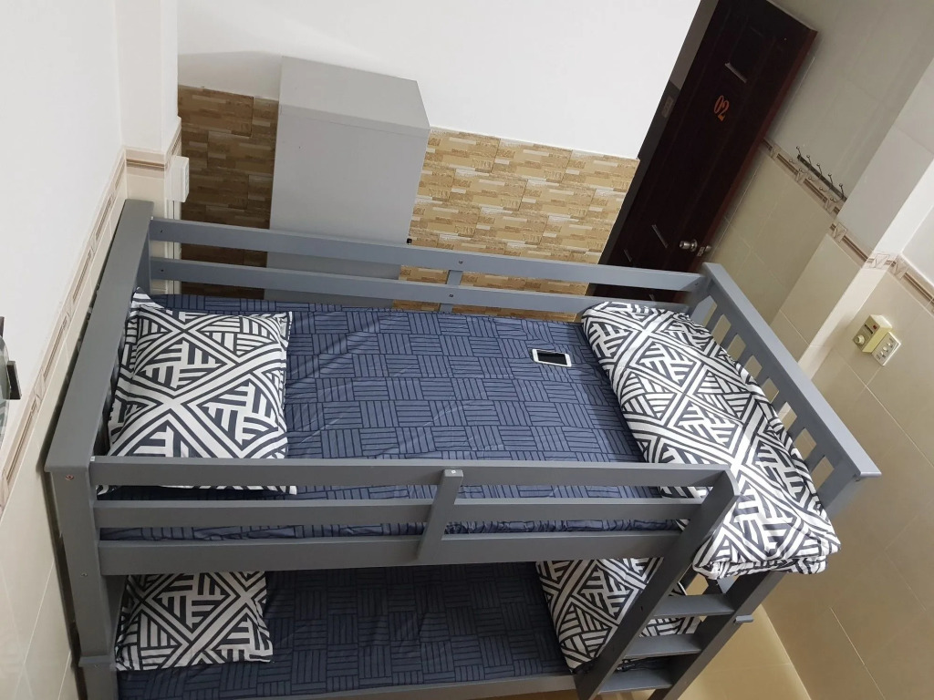 Travel Home - Hostel